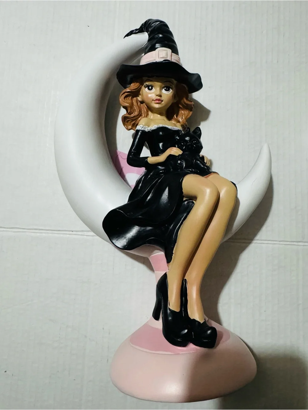 Witch with black cat on crescent moon BNWT